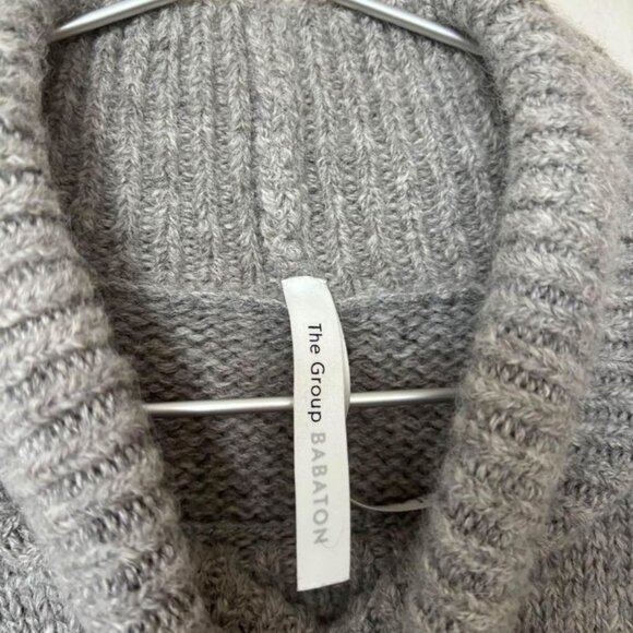 Aritzia Babaton wool sweater grey size medium - Picture 1 of 5